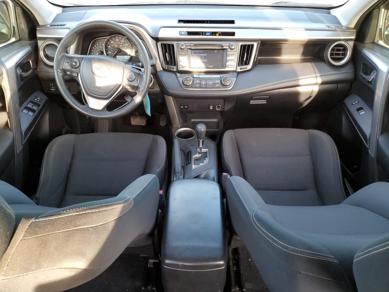 2014 Toyota RAV 4 - Image 8
