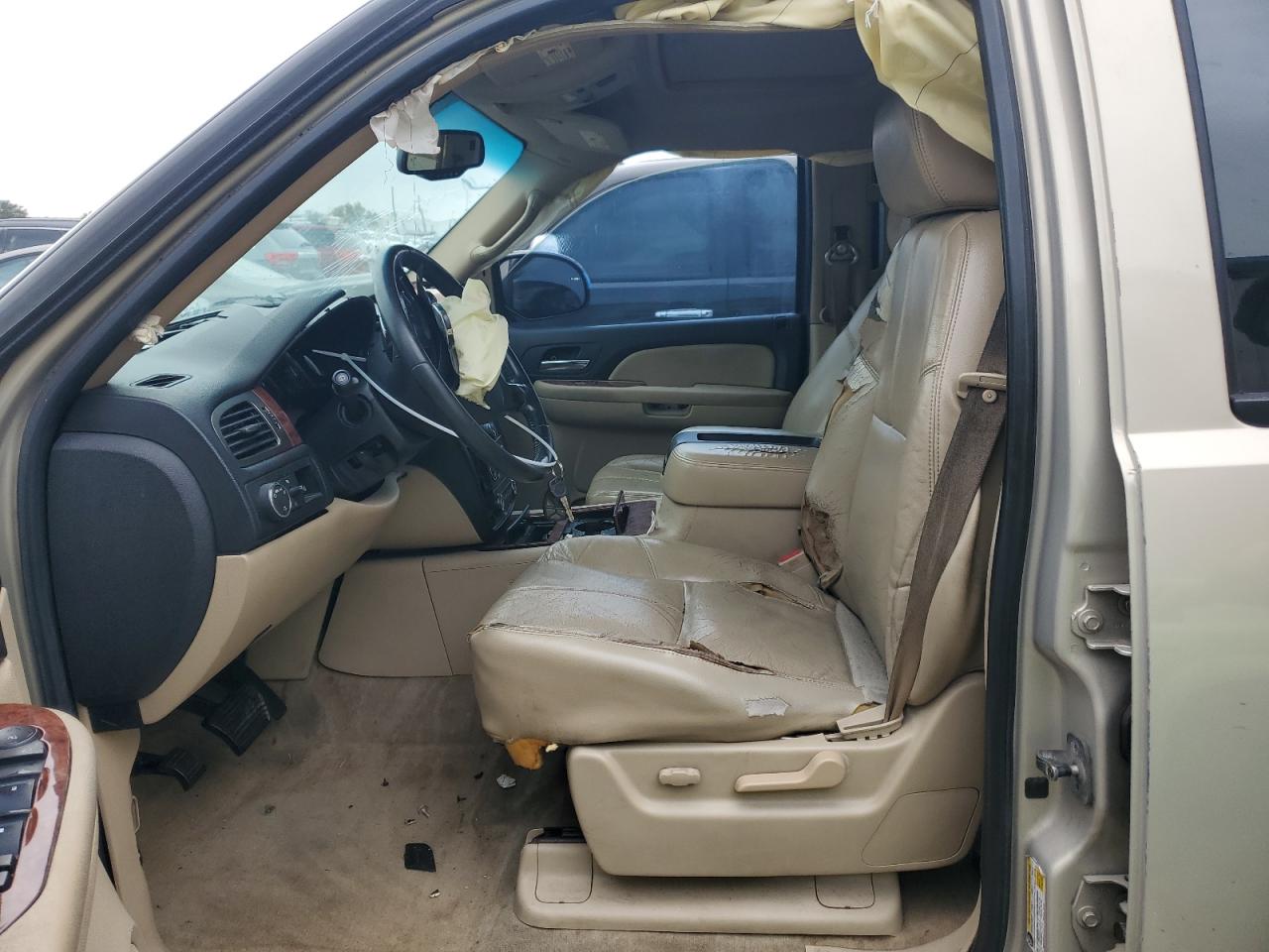 2007 Chevrolet Tahoe - Image 7