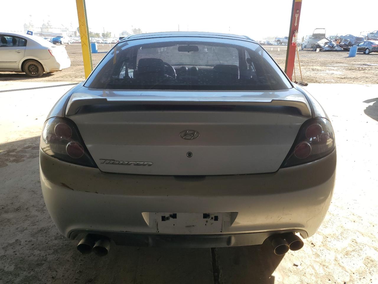 2008 Hyundai Tiburon Gs VIN: KMHHM66D88U269898 Lot: 42553025