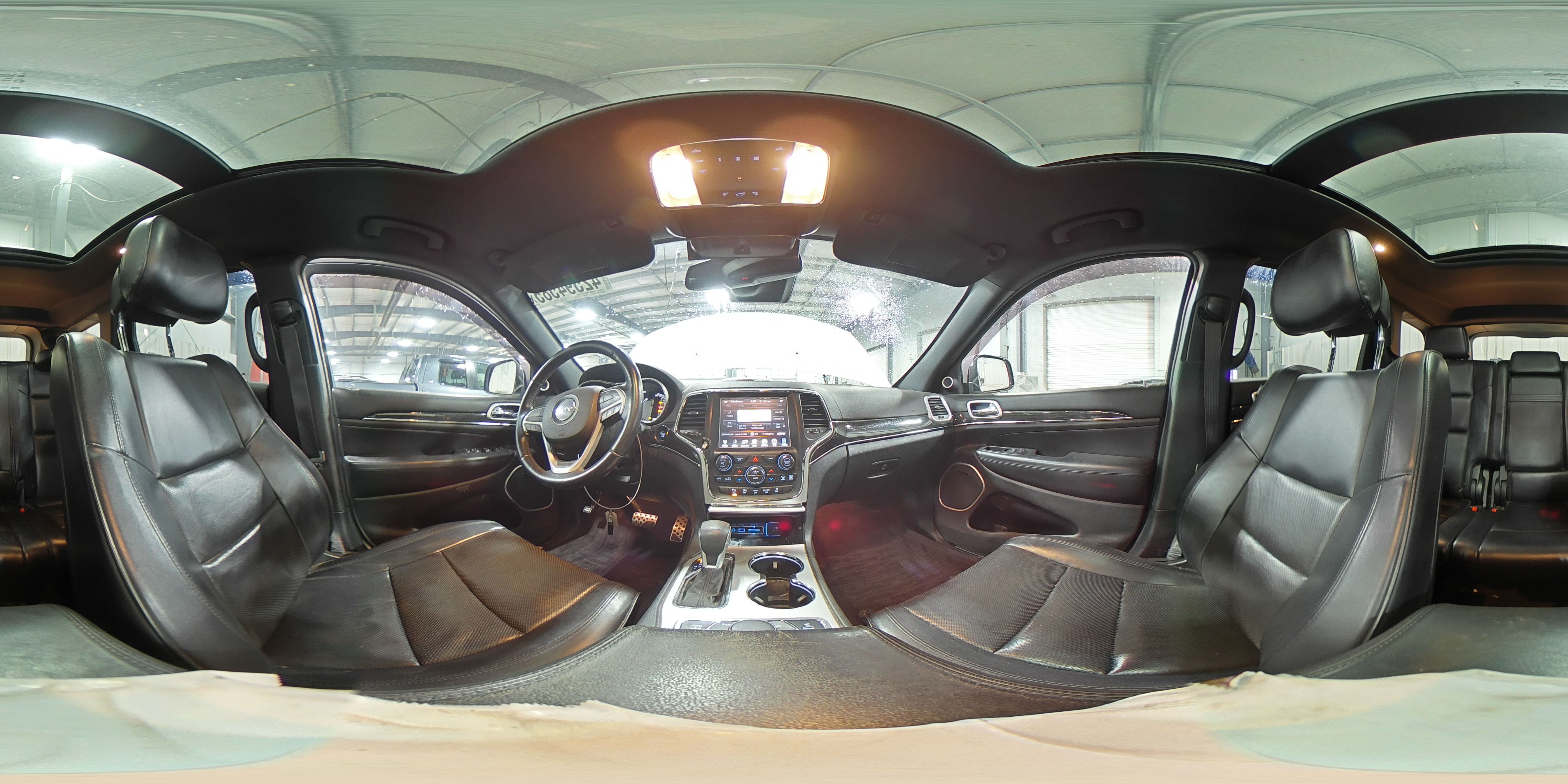 2016 Jeep Grand Cherokee - Image 15