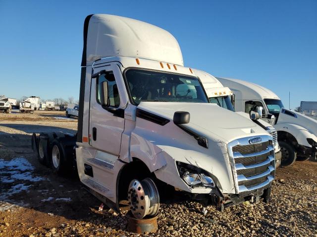 2022 Freightliner Cascadia 126 