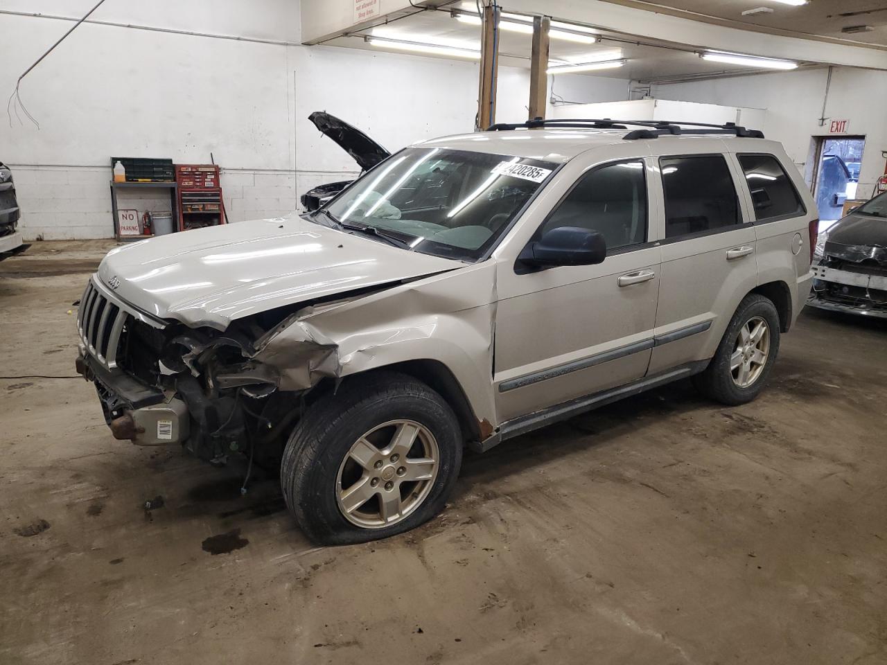 2007 Jeep Grand Cherokee - Image 1