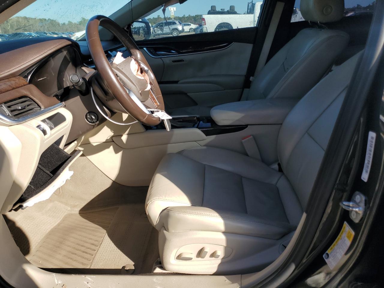 2015 Cadillac XTS - Image 7