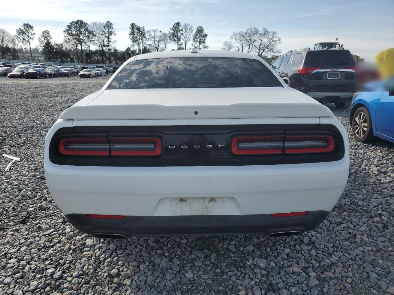 2015 Dodge Challenger - Image 6