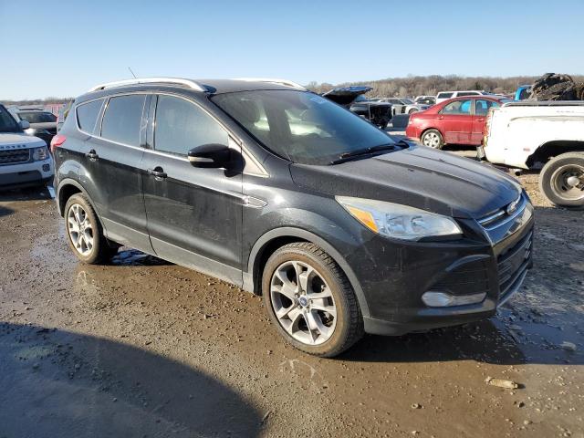  FORD ESCAPE 2015 Черный