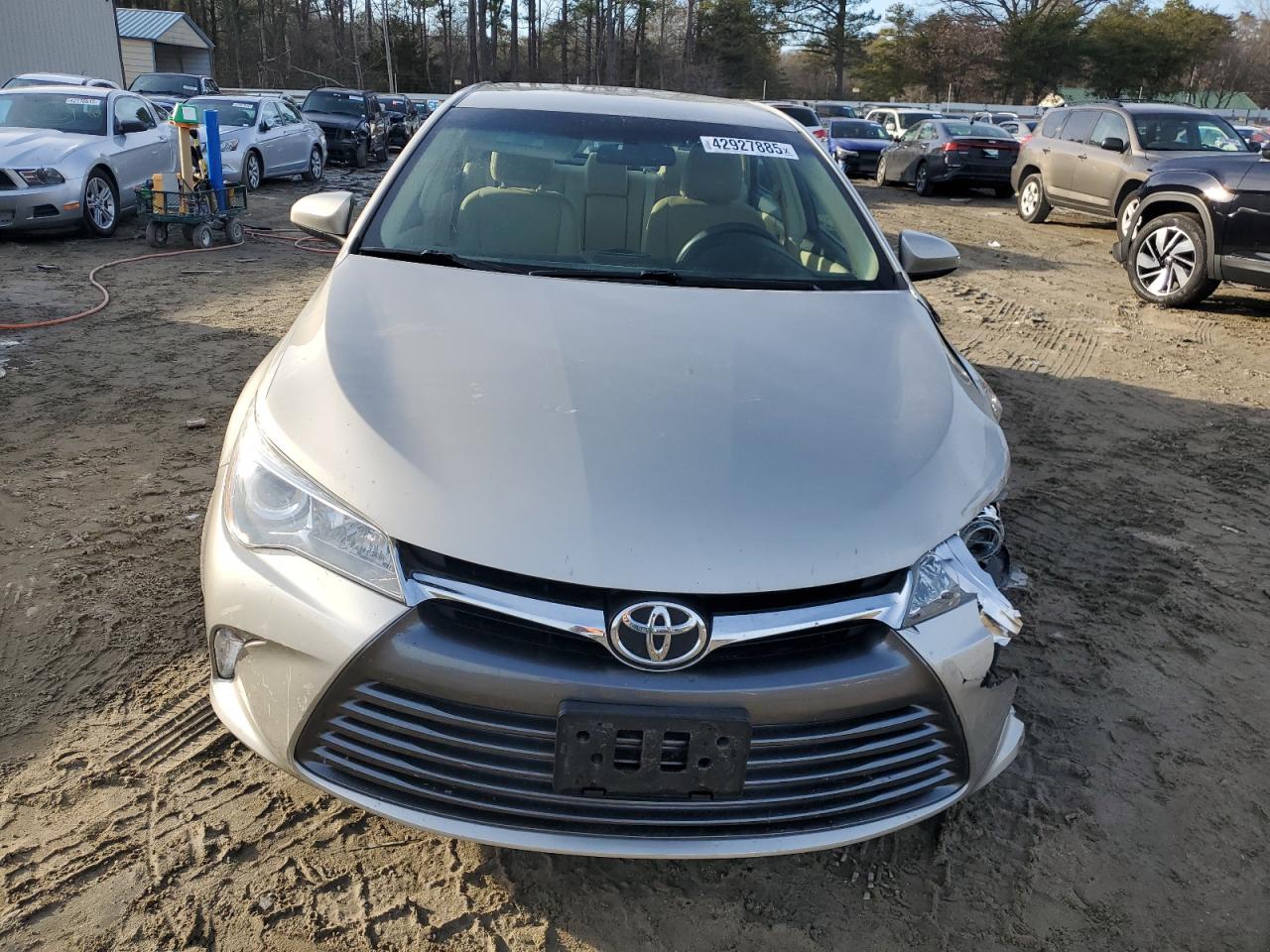 2015 Toyota Camry - Image 5