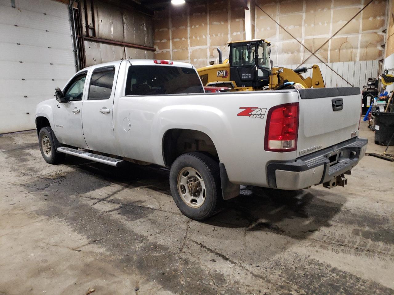 2012 GMC Sierra - Image 2