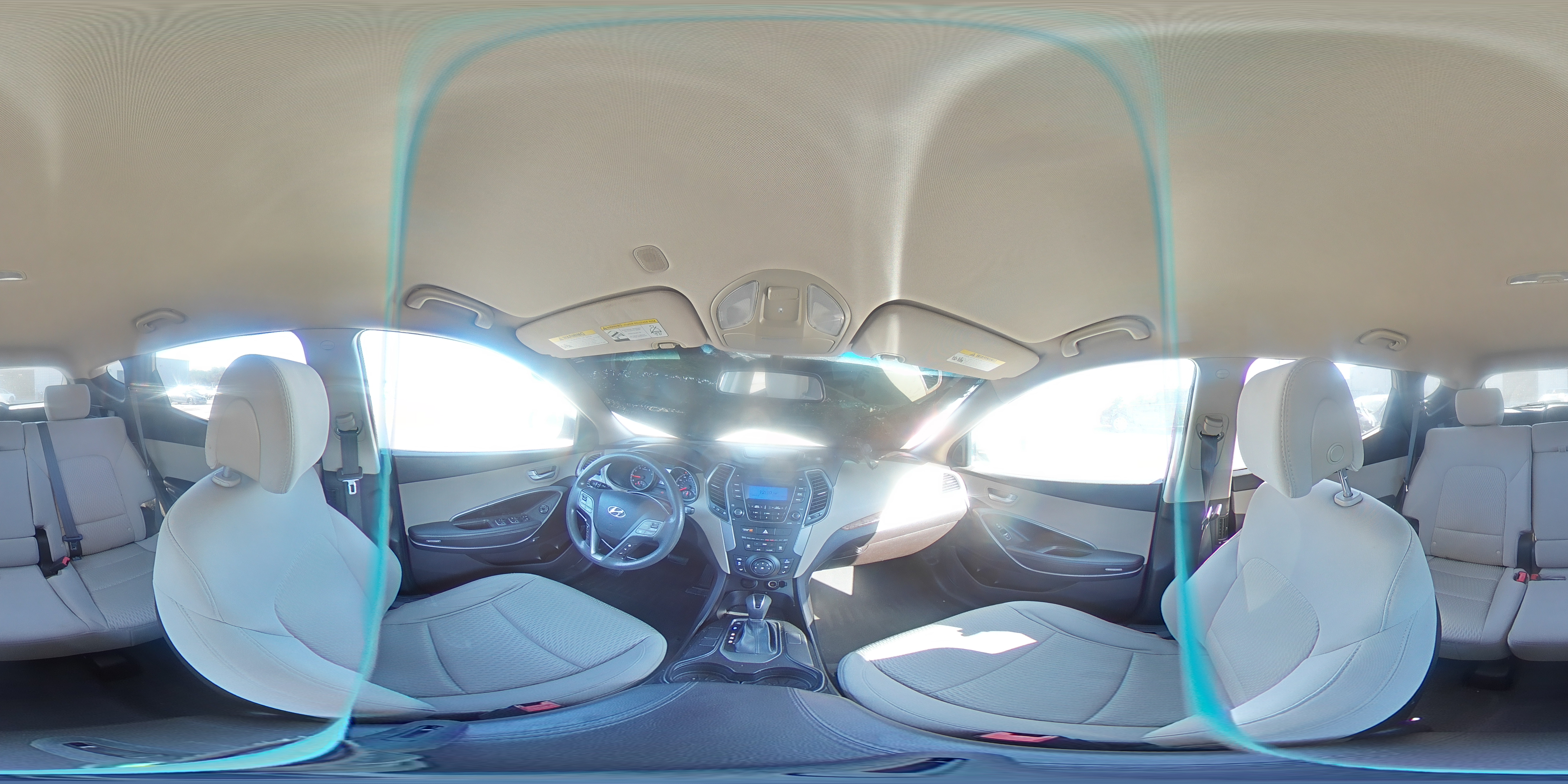 2014 Hyundai Santa Fe - Image 14