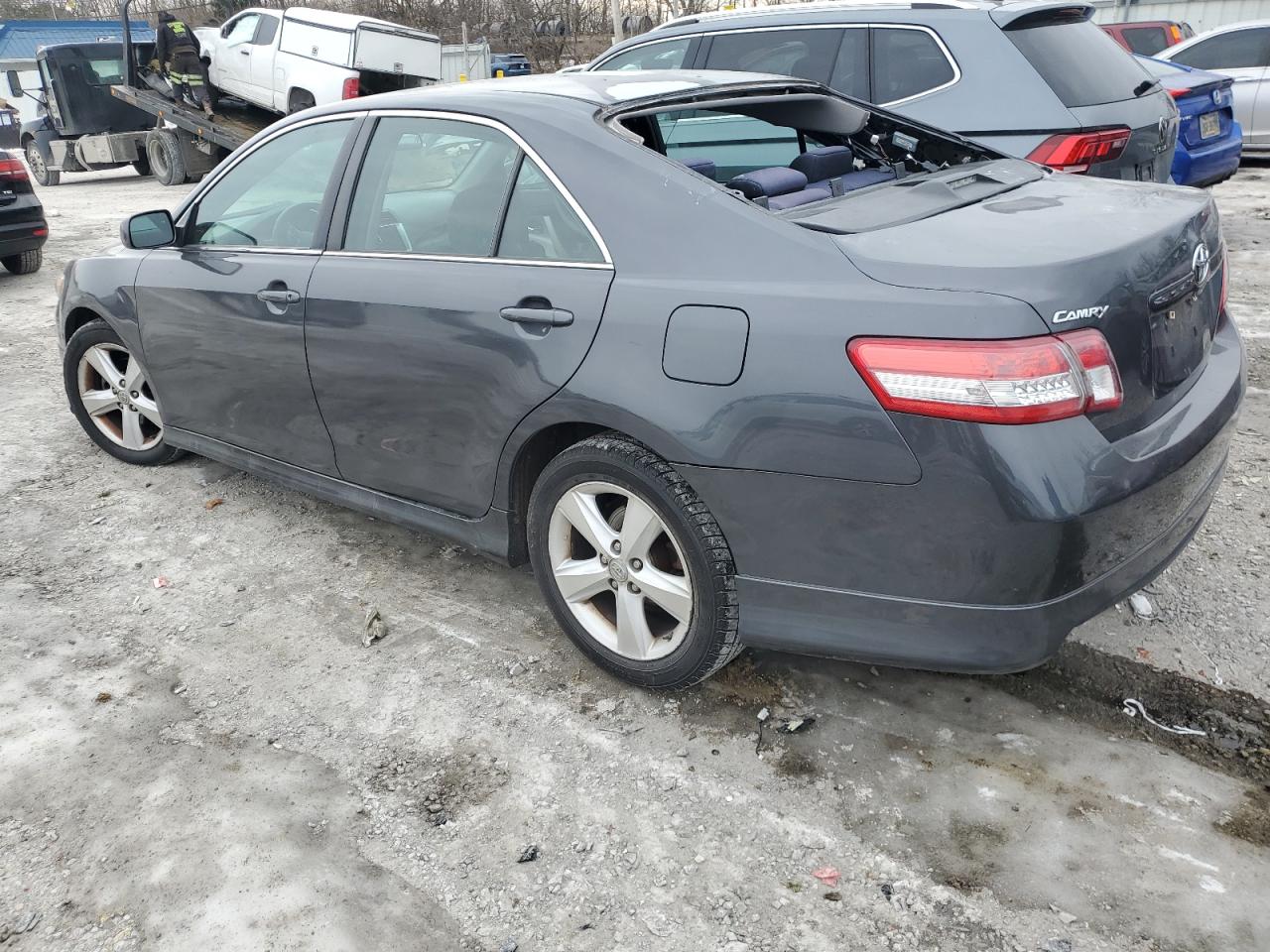2010 Toyota Camry - Image 2