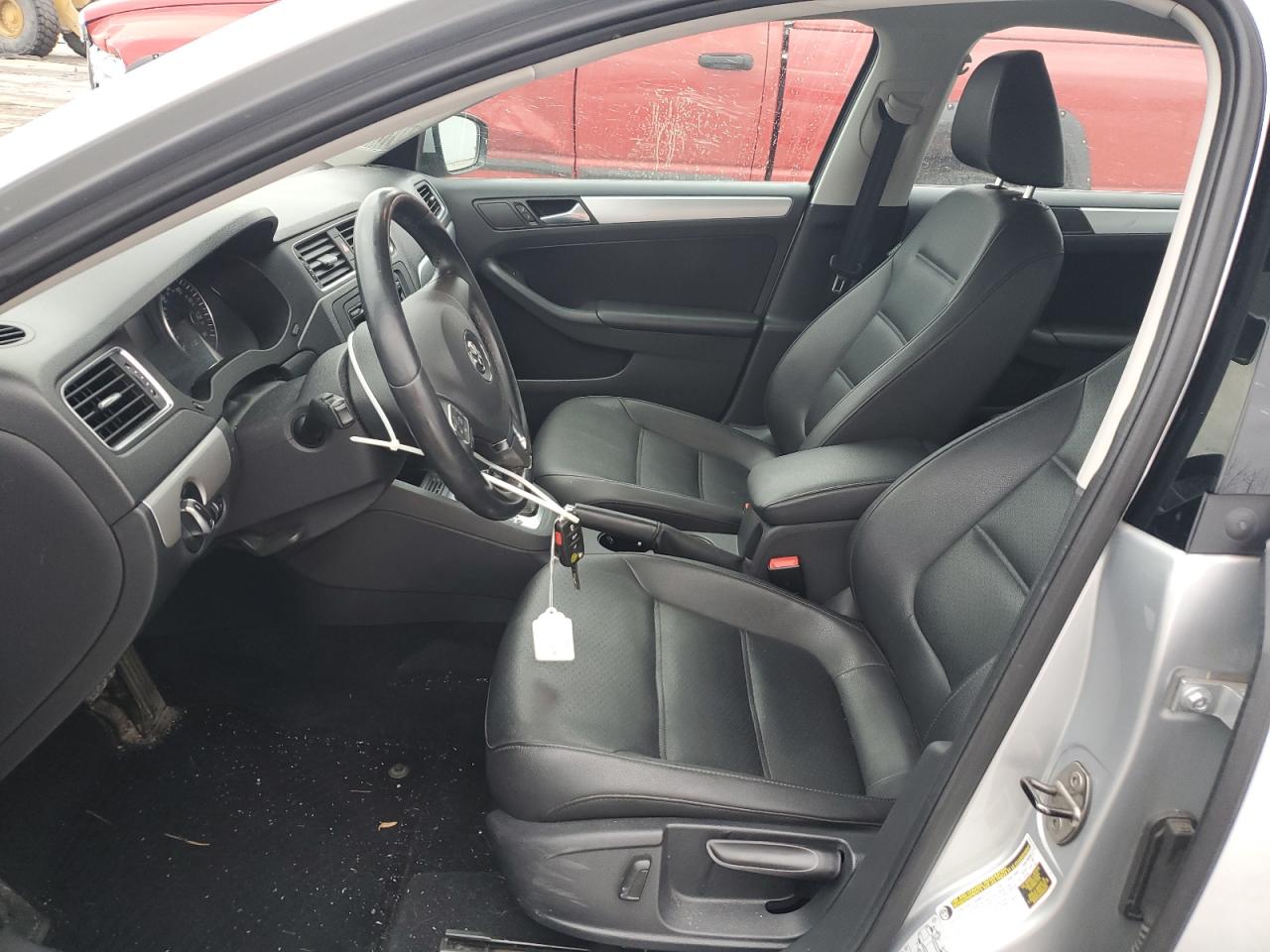 2014 Volkswagen Jetta - Image 7