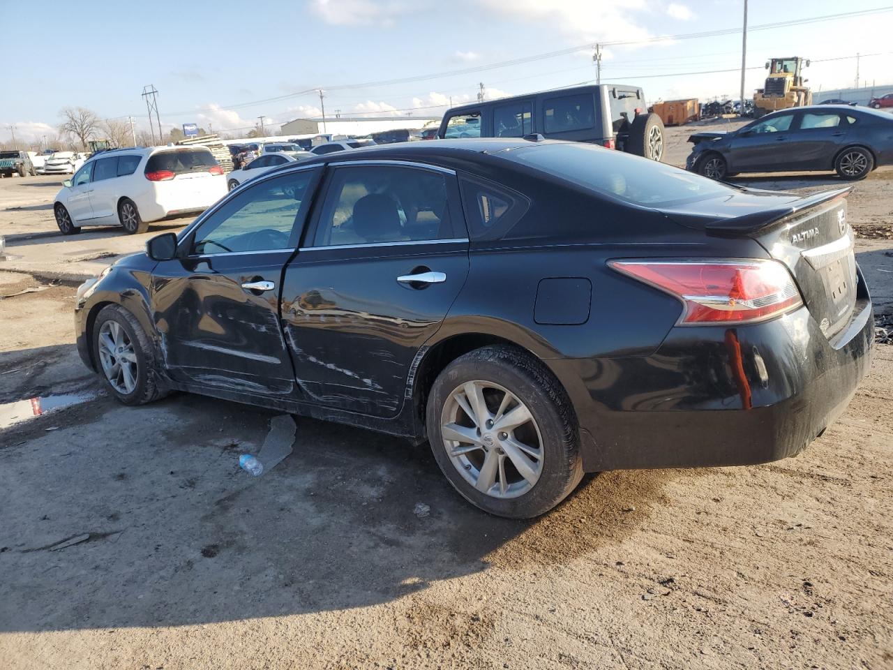 2014 Nissan Altima - Image 2