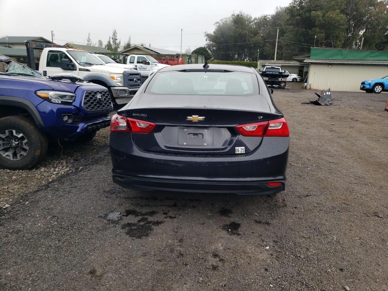 2023 Chevrolet Malibu - Image 6