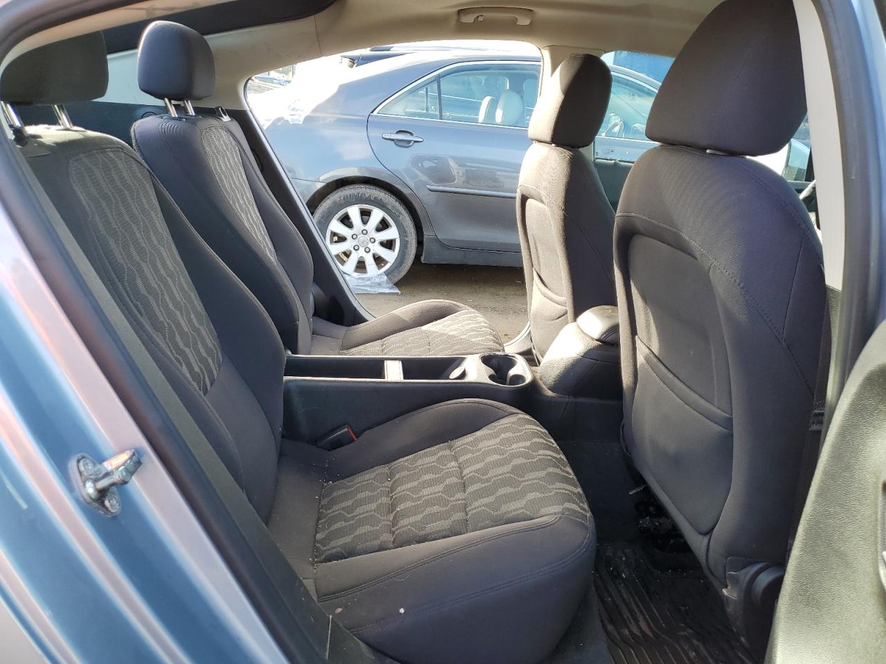 2015 Chevrolet Volt - Image 10
