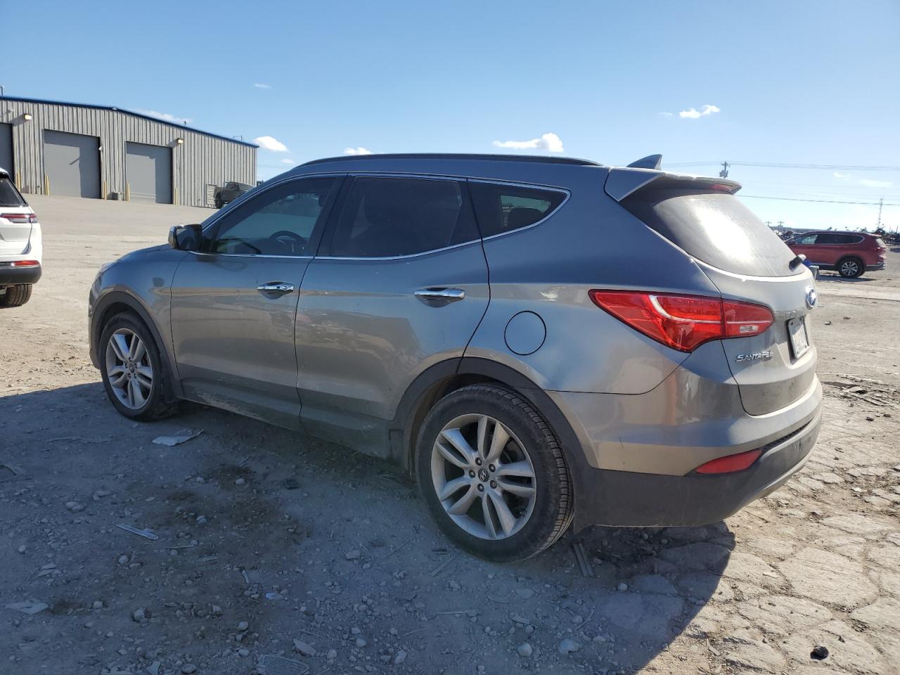 2014 Hyundai Santa Fe - Image 2