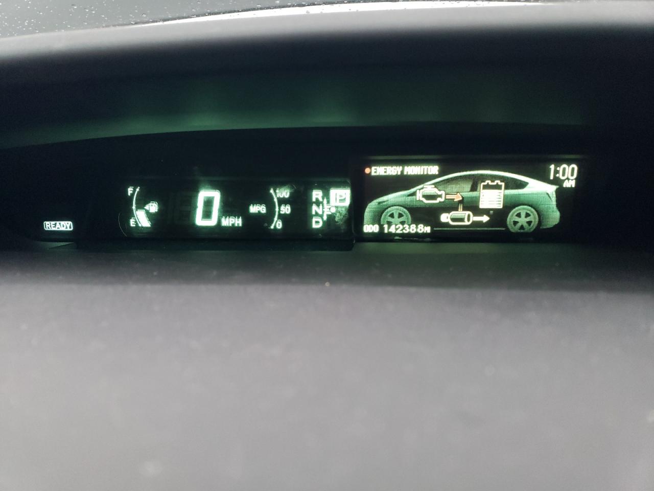 2015 Toyota Prius - Image 9