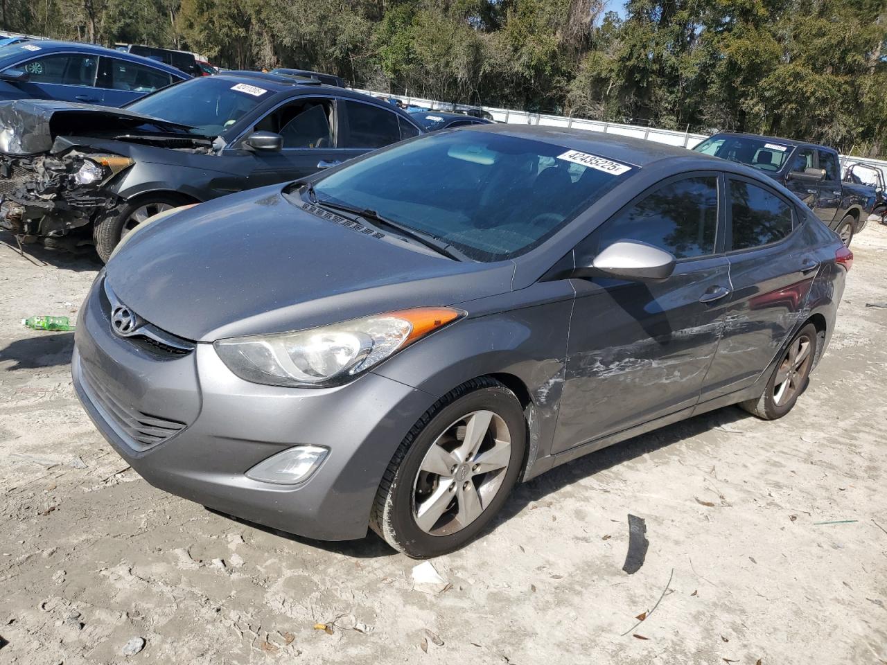 2013 Hyundai Elantra - Image 1