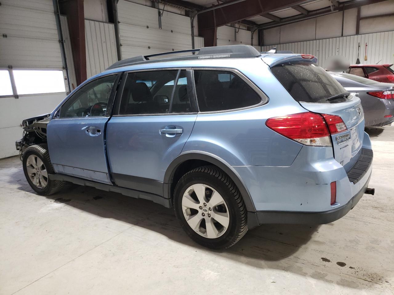 2012 Subaru Outback - Image 2