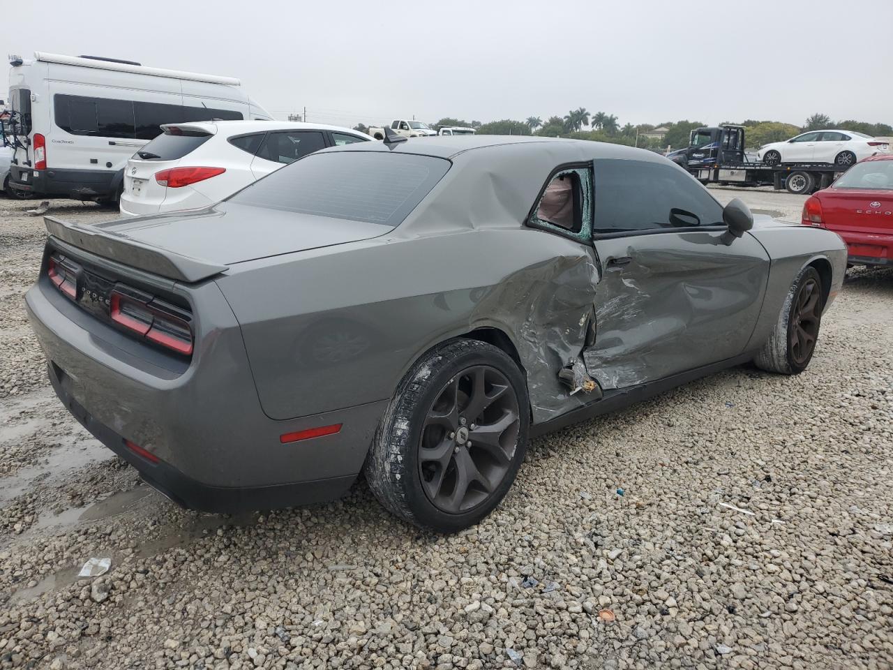 2018 Dodge Challenger - Image 3