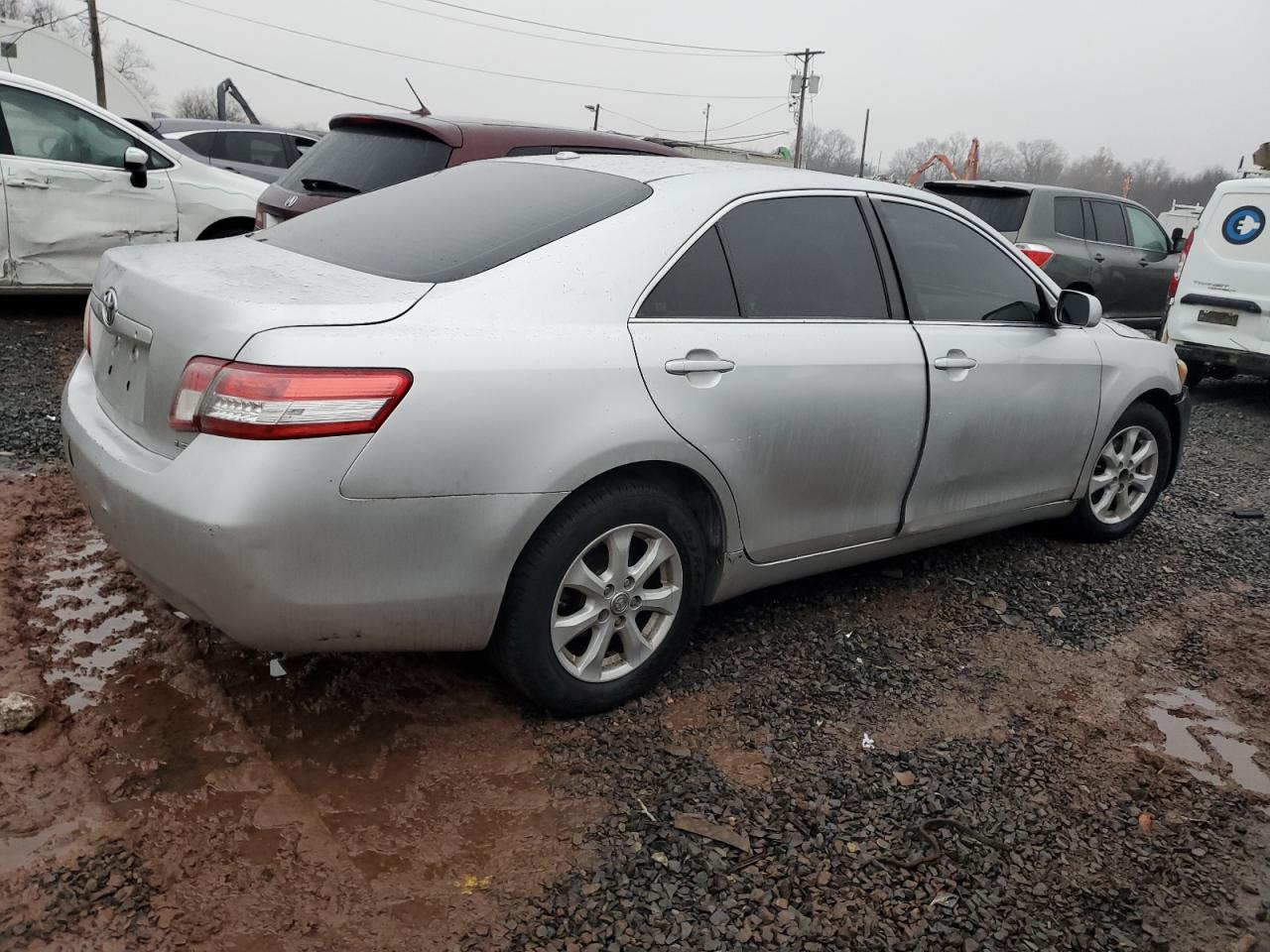 2011 Toyota Camry - Image 3
