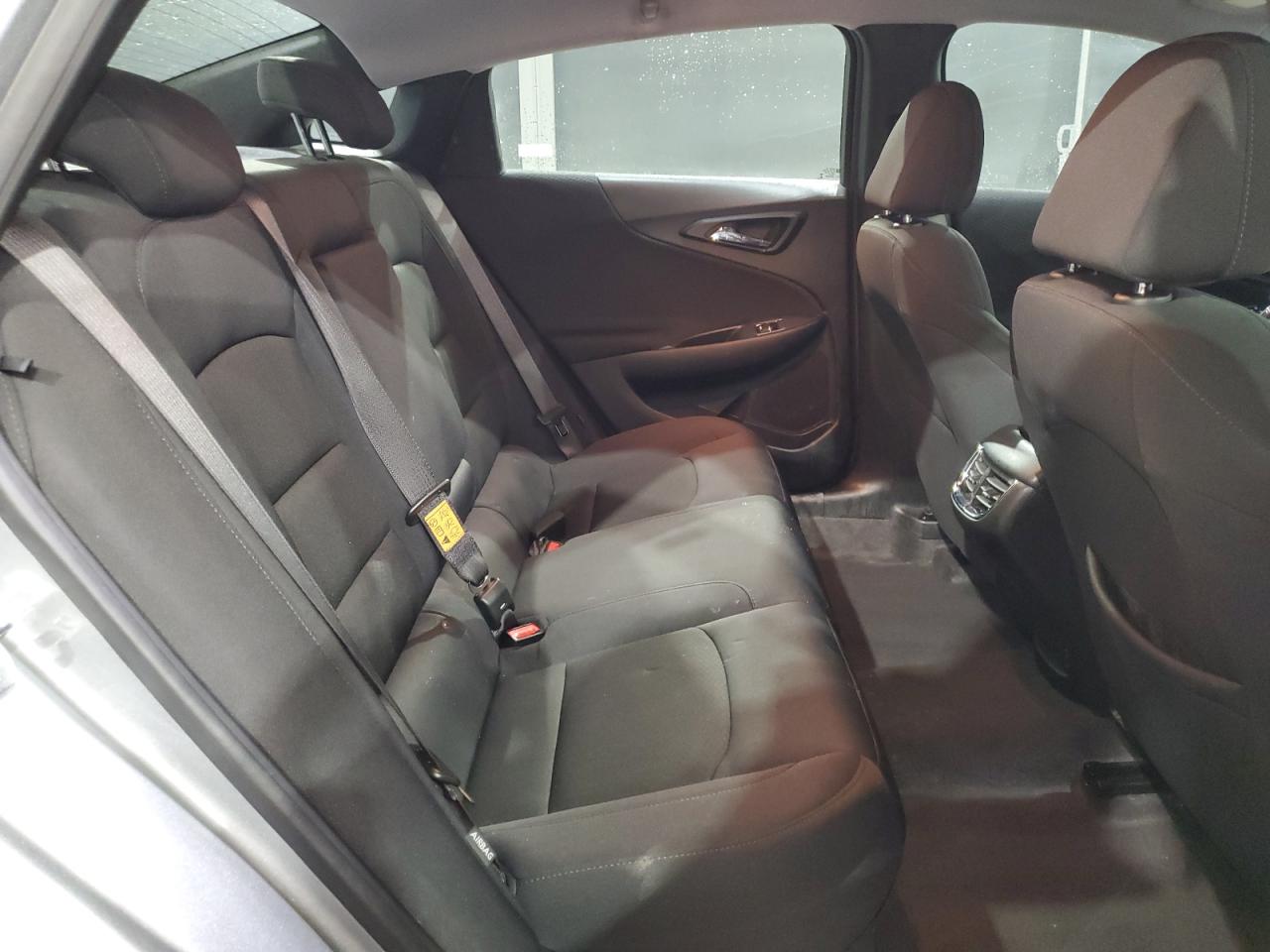 2023 Chevrolet Malibu - Image 10