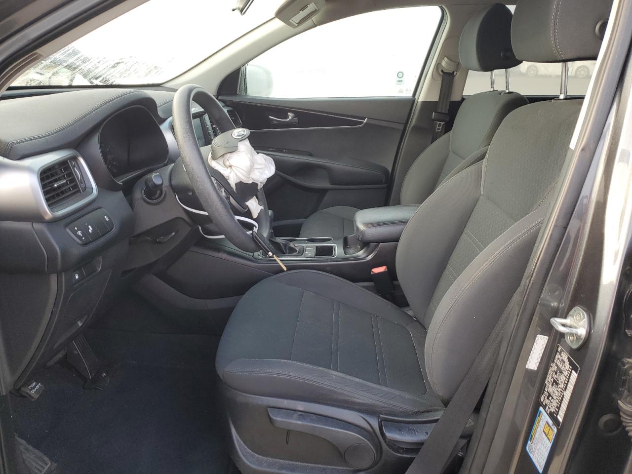 2020 Kia Sorento - Image 7