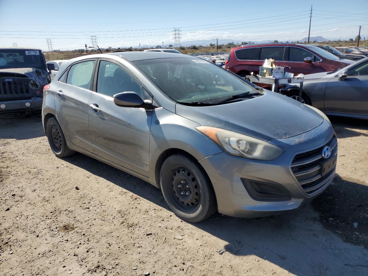 2017 Hyundai Elantra - Image 4