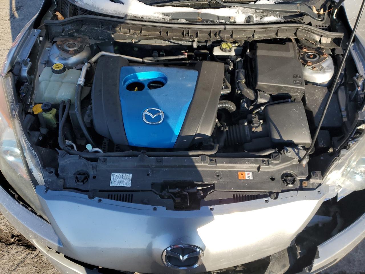 2013 Mazda 3 - Image 11