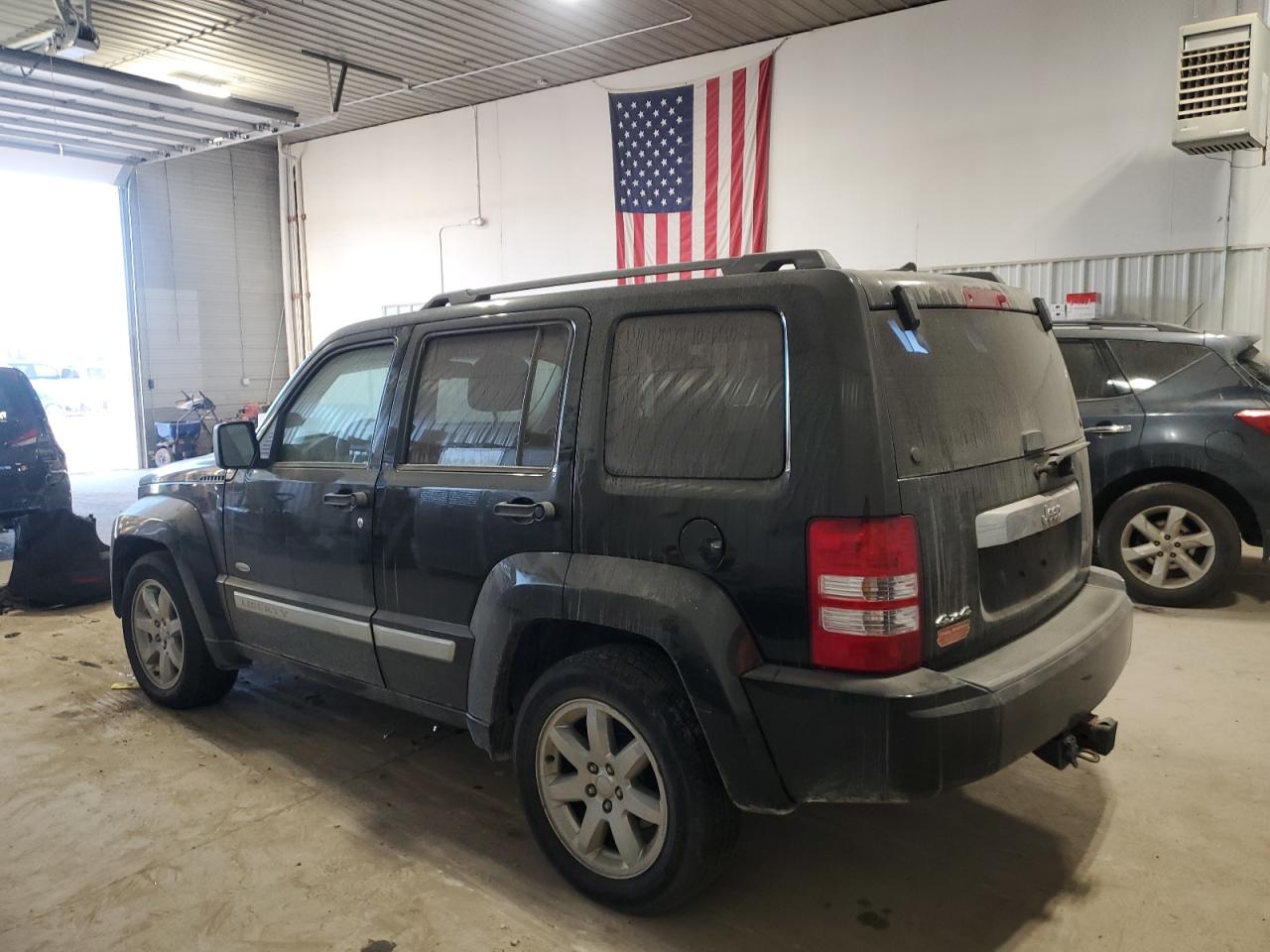 2012 Jeep Liberty (North America) - Image 2