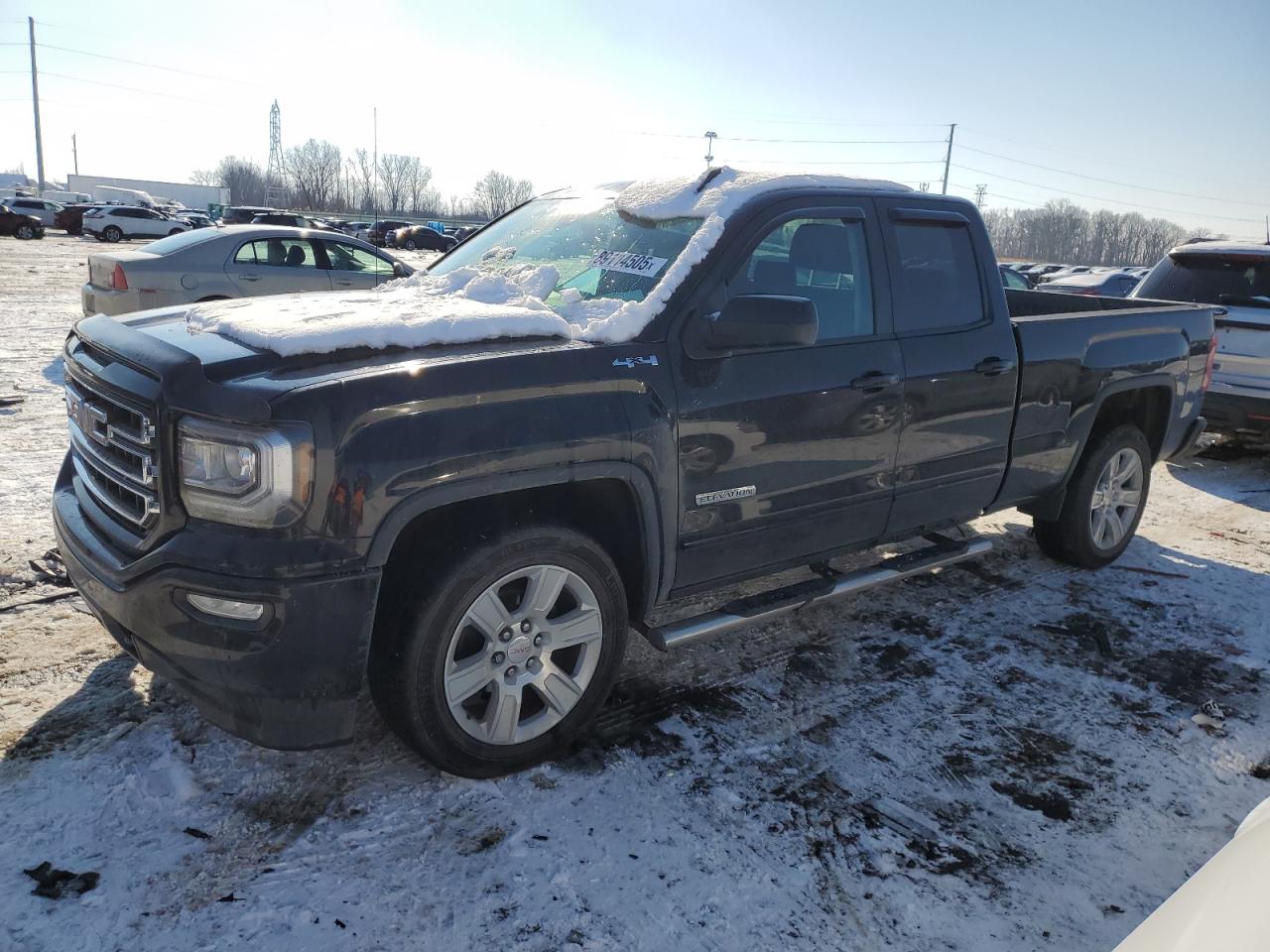 2017 GMC Sierra - Image 1