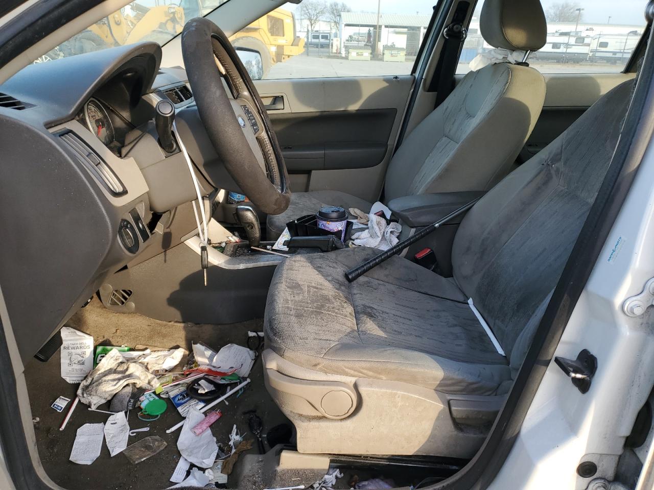 2009 Ford Focus - Image 7