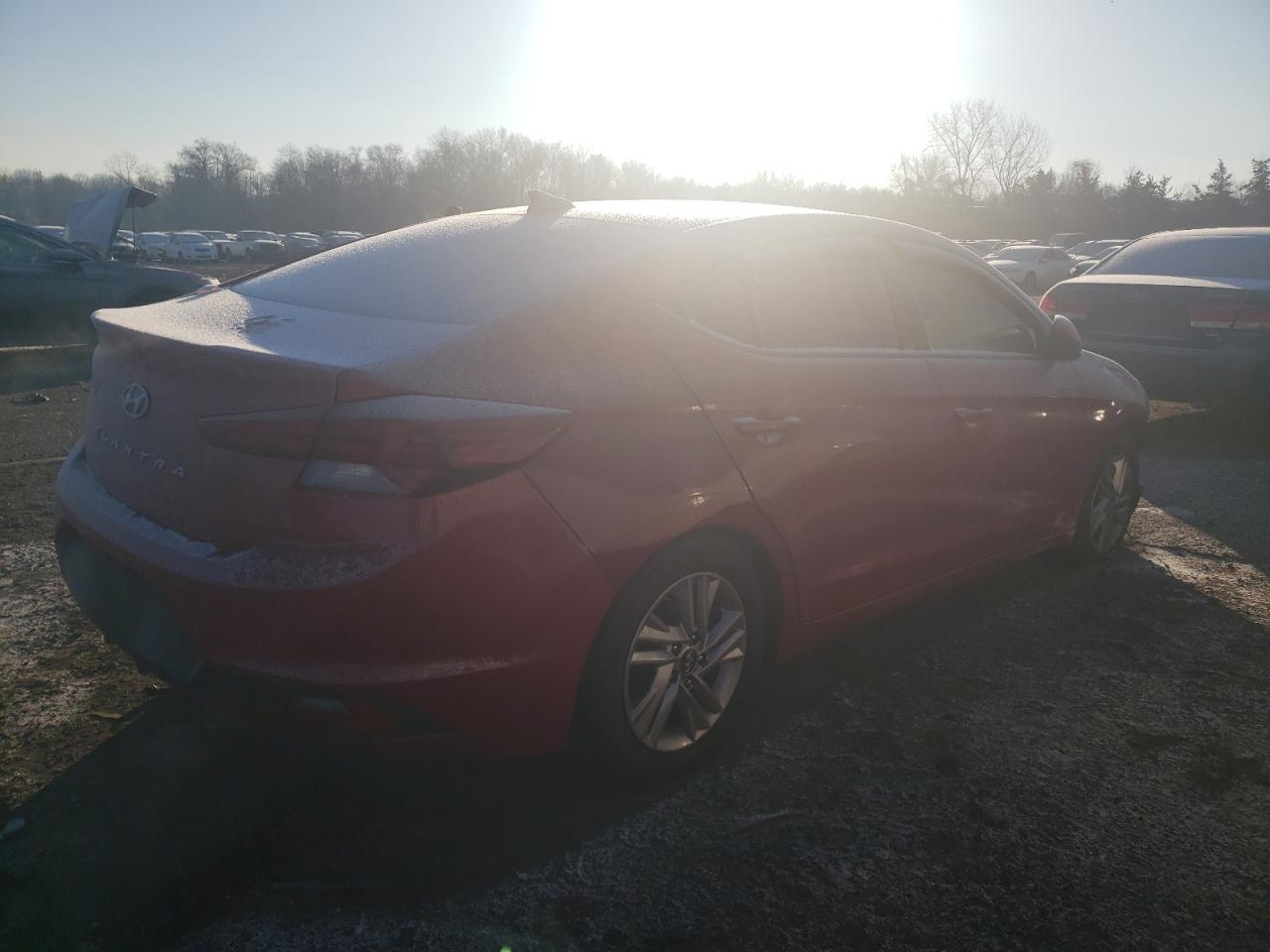 2019 Hyundai Elantra - Image 3