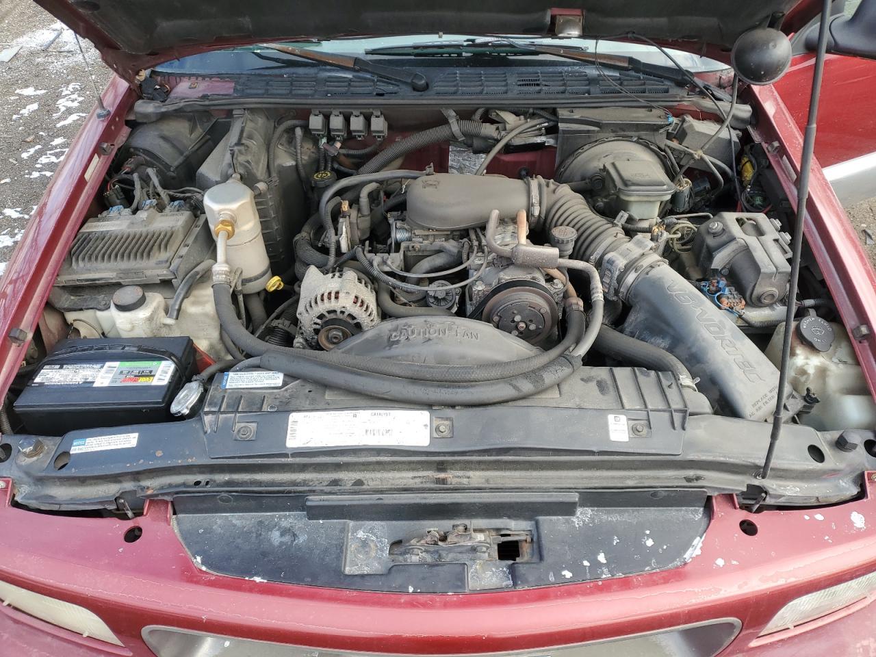 1997 GMC Sonoma - Image 12