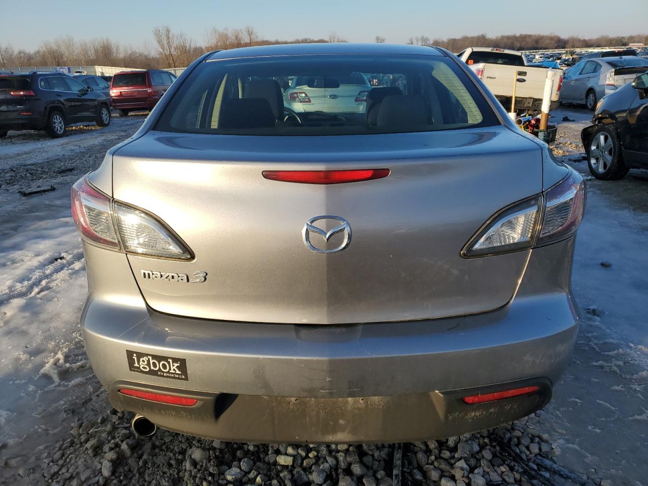2010 Mazda 3 - Image 6