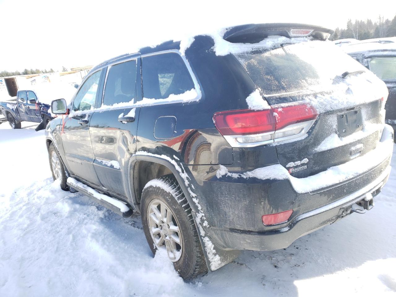2020 Jeep Grand Cherokee - Image 2