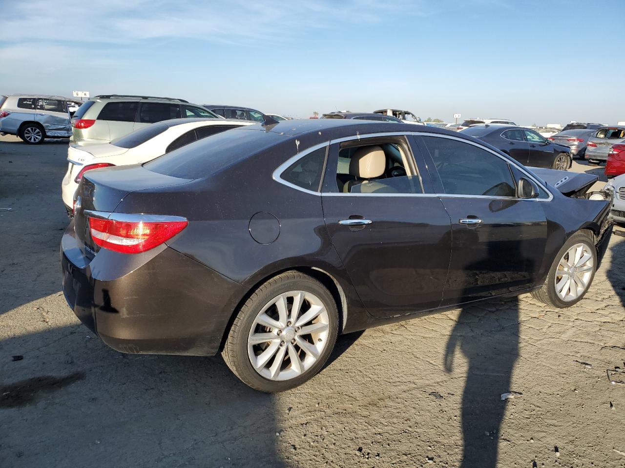 2012 Buick Verano - Image 3