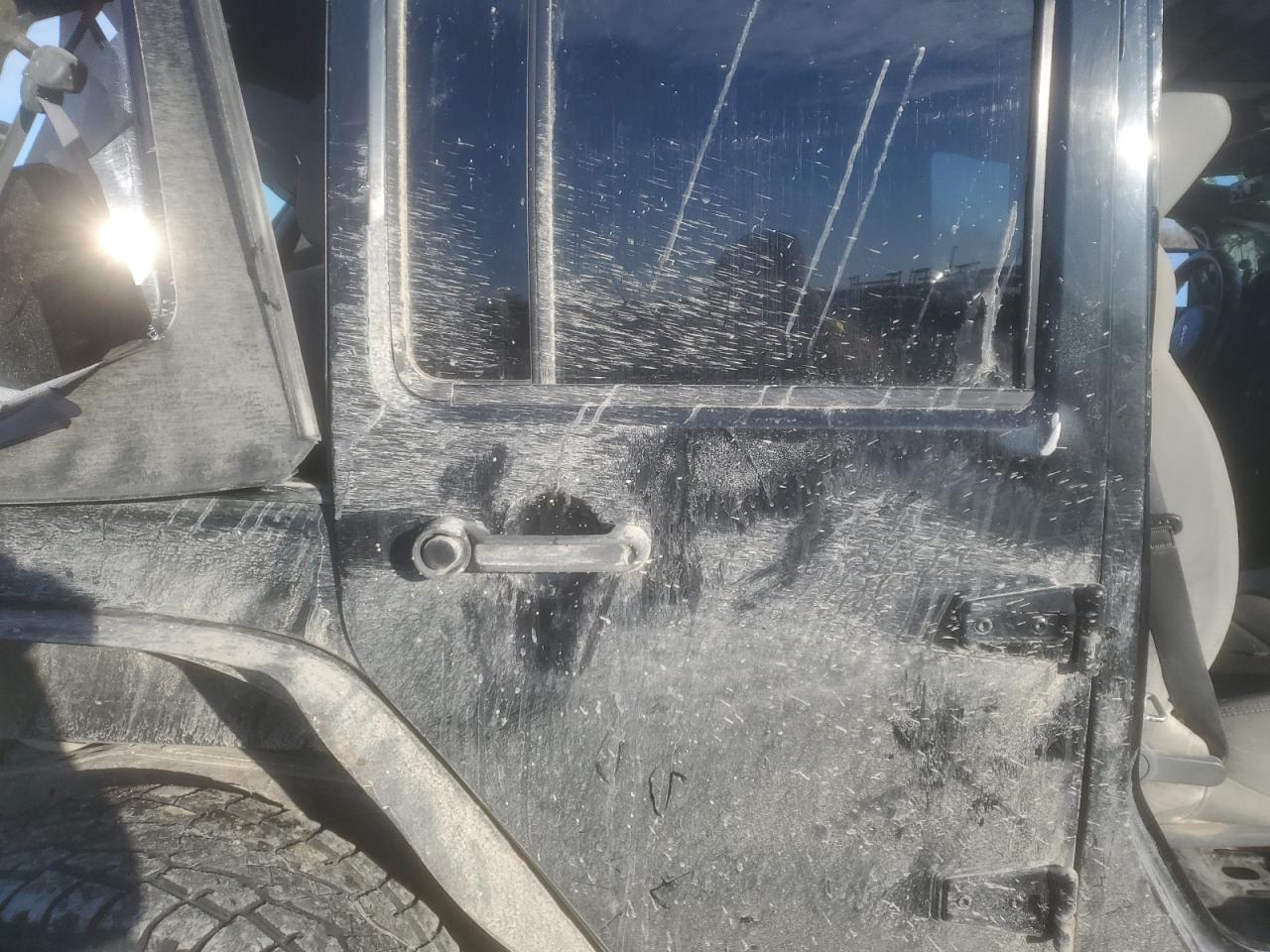 2010 Jeep Wrangler - Image 10