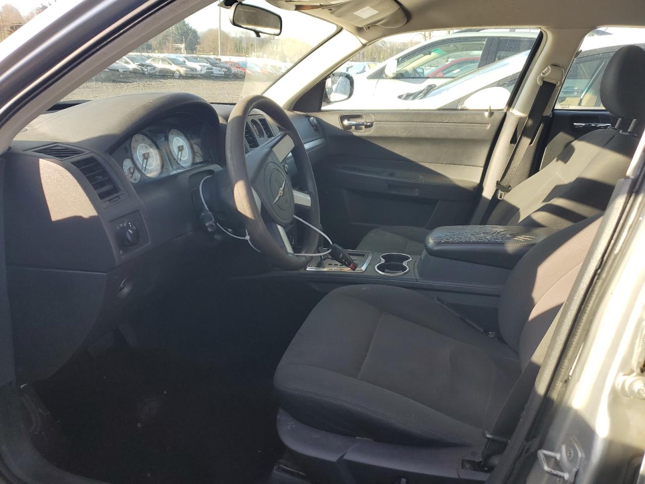 2008 Chrysler 300 - Image 7