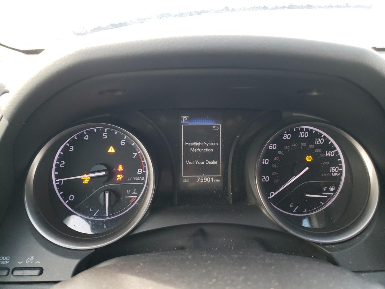 2021 Toyota Camry - Image 9