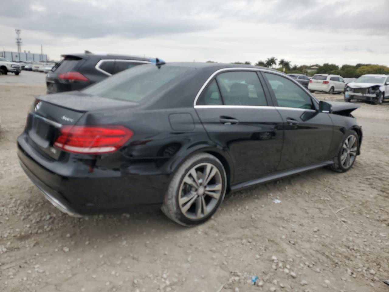 2016 Mercedes-Benz E-klasse - Image 3