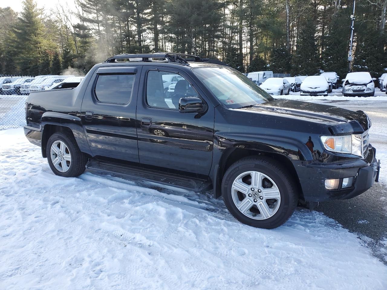 2013 Honda Ridgeline - Image 4