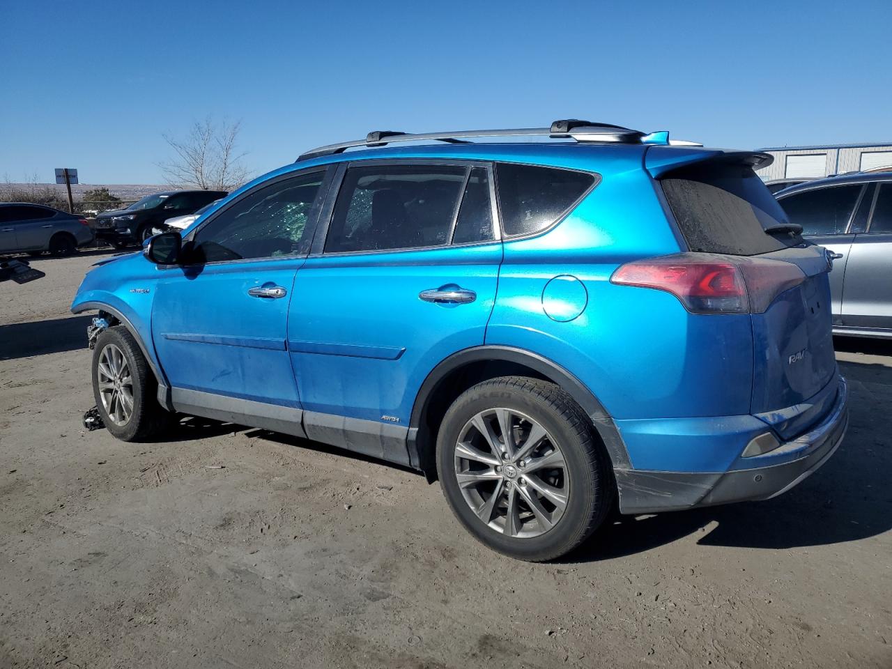 2017 Toyota RAV 4 - Image 2