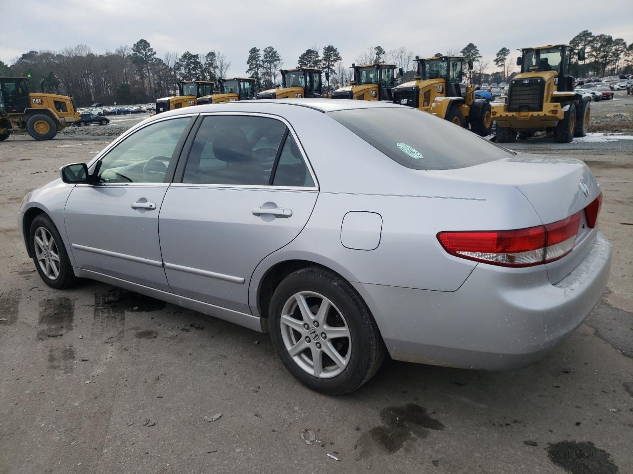 2003 Honda Accord - Image 2