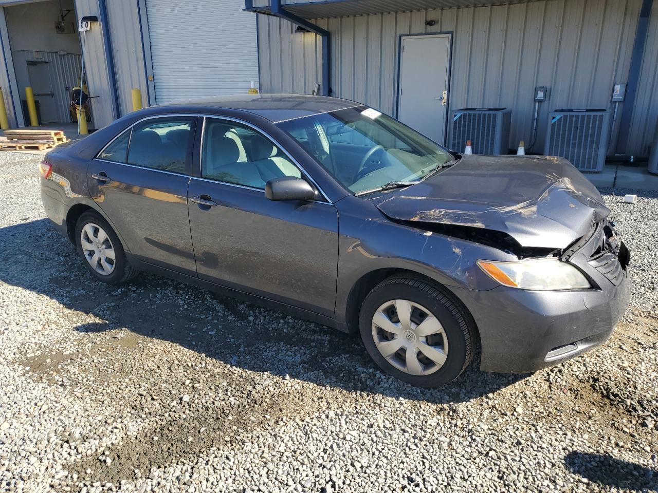 2009 Toyota Camry - Image 4