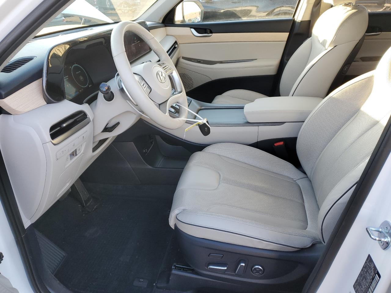 2023 Hyundai Palisade - Image 7