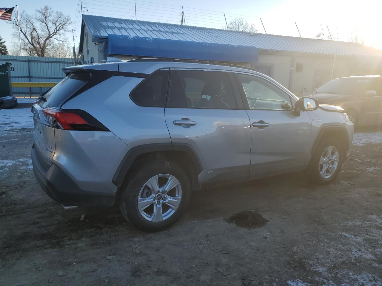 2020 Toyota RAV 4 - Image 3