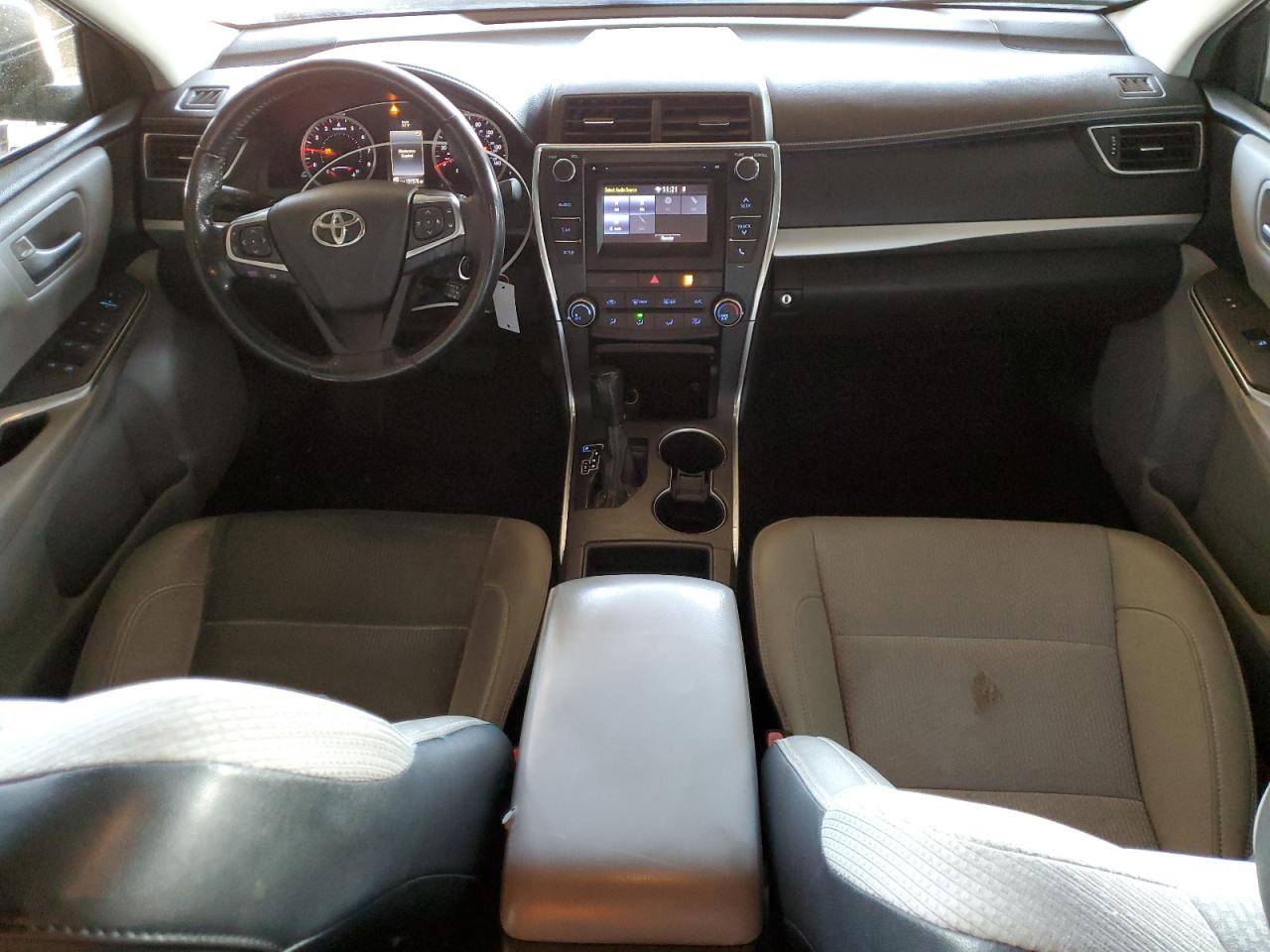 2017 Toyota Camry - Image 8