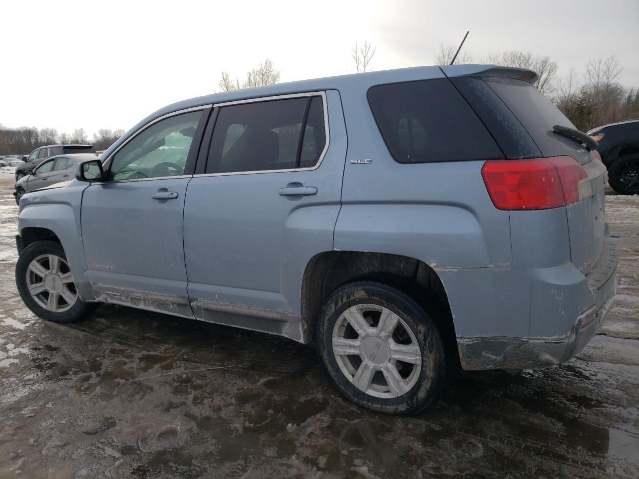 2014 GMC Terrain - Image 2