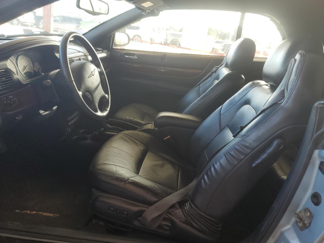 2002 Chrysler Sebring - Image 7