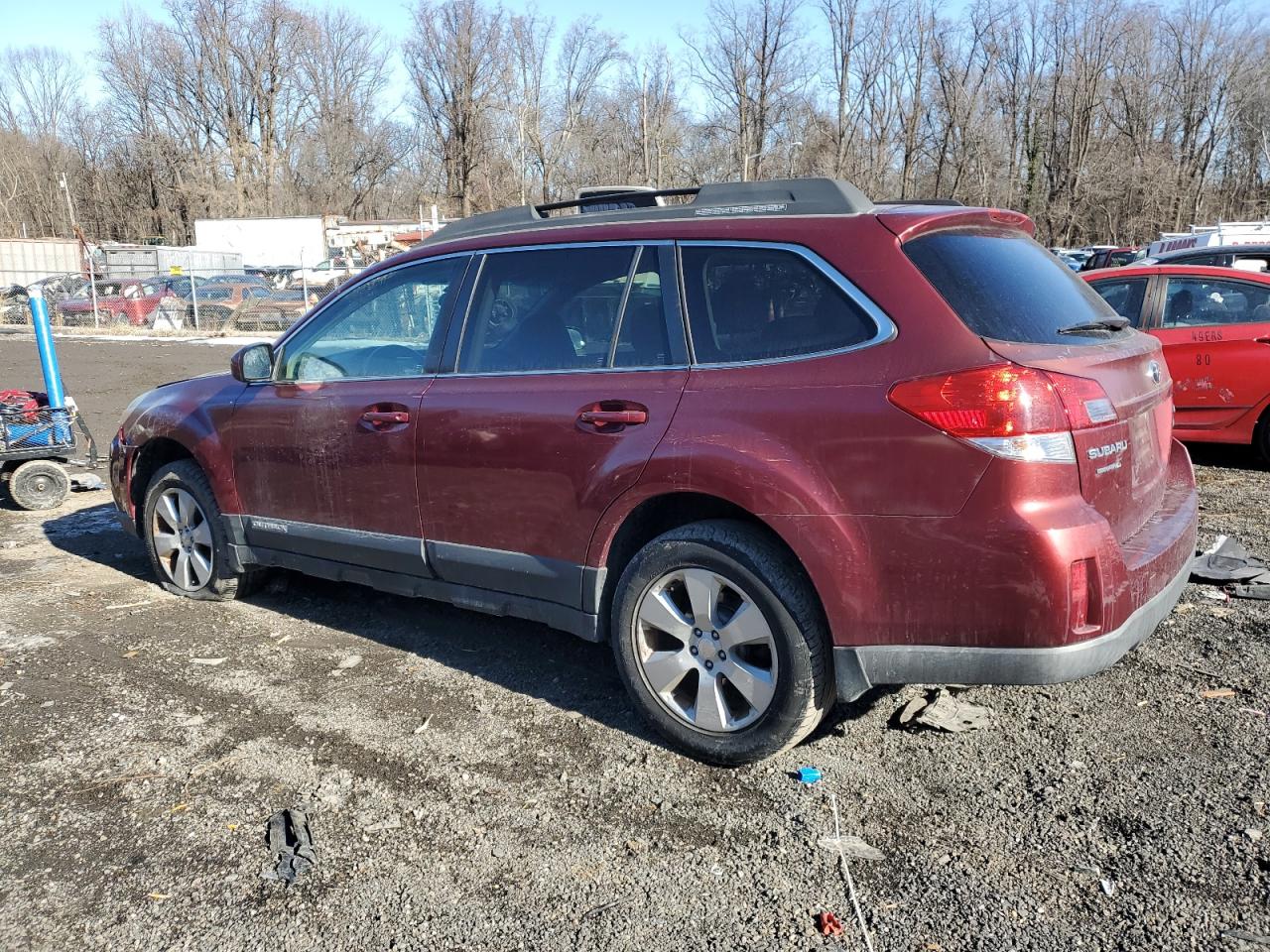 2011 Subaru Outback - Image 2