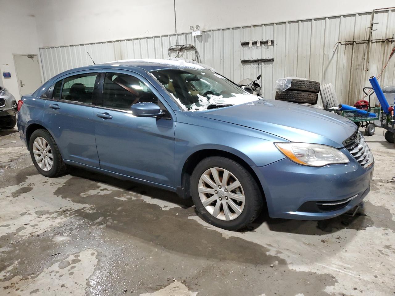 2011 Chrysler 200 - Image 4